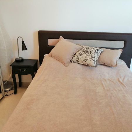 Studio Apartman Irena 2 Bijela Bagian luar foto